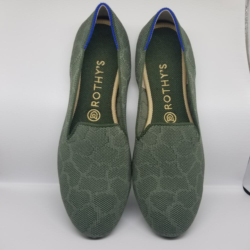 Rothy's The Loafer in Safari Green Giraffe Retired Size 9